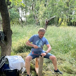 Nach der Mahd wird gedengelt